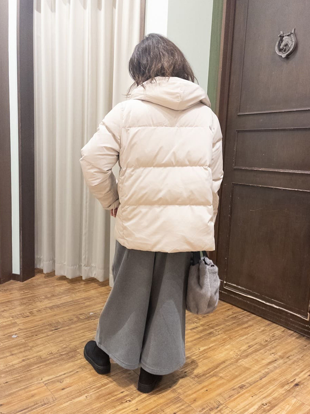 yukaさんの「SHOO･LA･RUE｜【撥水/洗える】ショートフーディーダウン」を使ったコーディネート