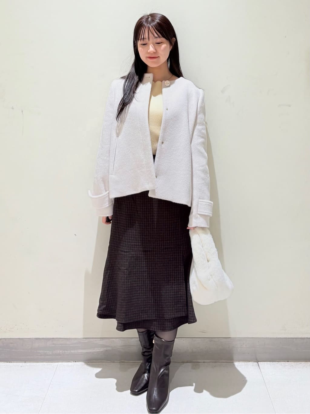 きみさんの「OPAQUE.CLIP｜ラメスカラップビジューデザインニット【洗濯機OK】《6col／S～LL》」を使ったコーディネート