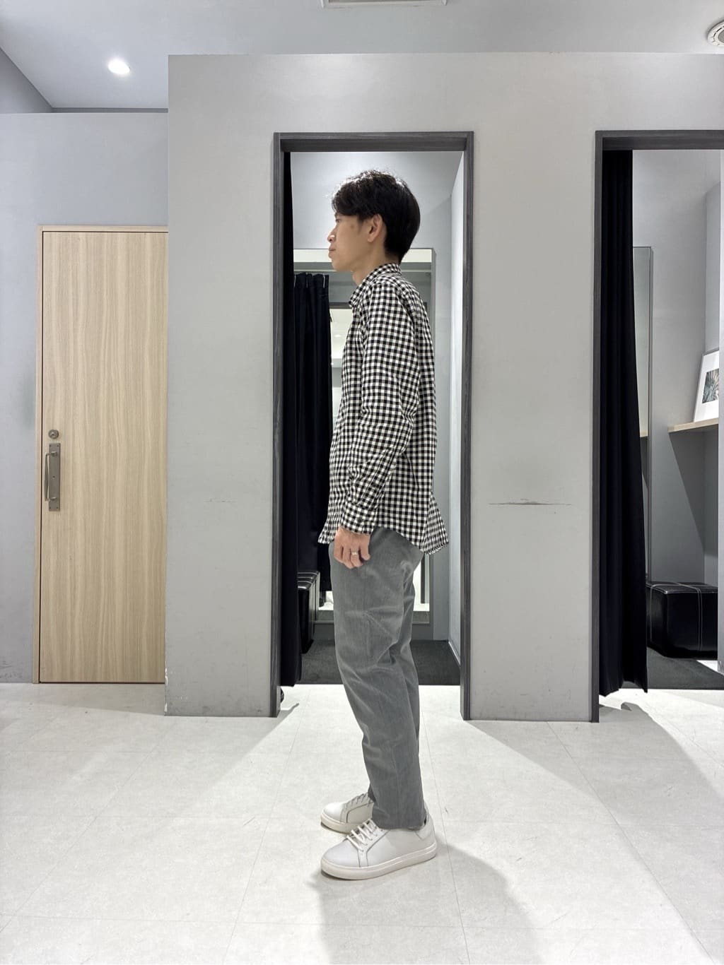 わいずみさんの「TAKEO KIKUCHI｜【ウールカシミヤブレンド】ビーバー調 スタンドカラー コート」を使ったコーディネート