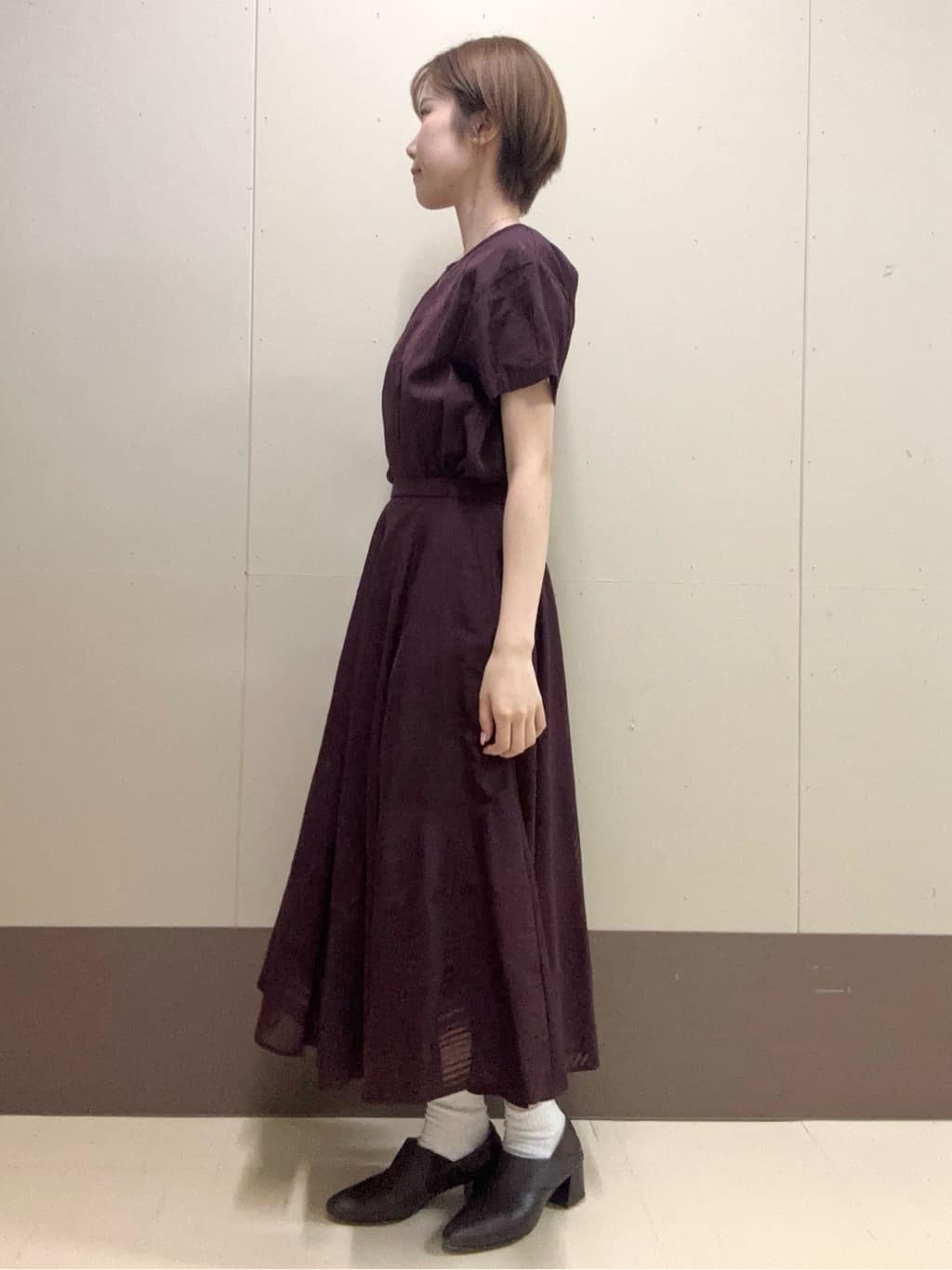 mioさんの「UNTITLED｜【セットアップ可/後ろウエストゴム】シアーチェックスカート」を使ったコーディネート