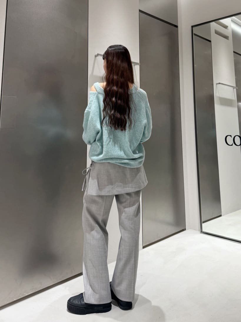 kanamiさんの「CODE A｜M cloudy over V pullover」を使ったコーディネート