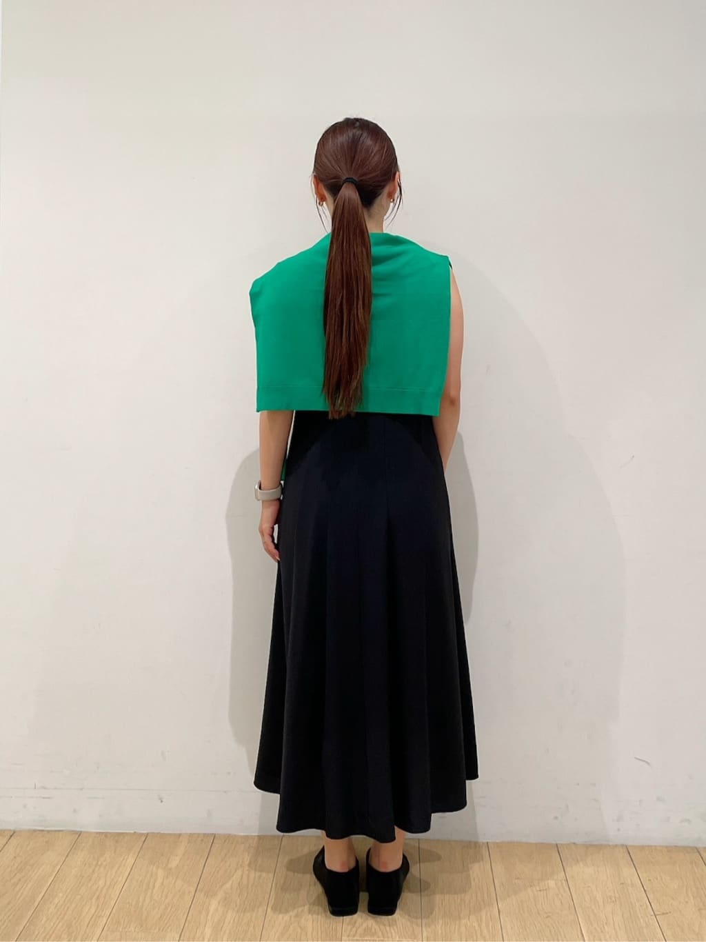 maiさんの「INDIVI｜【美シルエット】ノースリーブワンピース」を使ったコーディネート