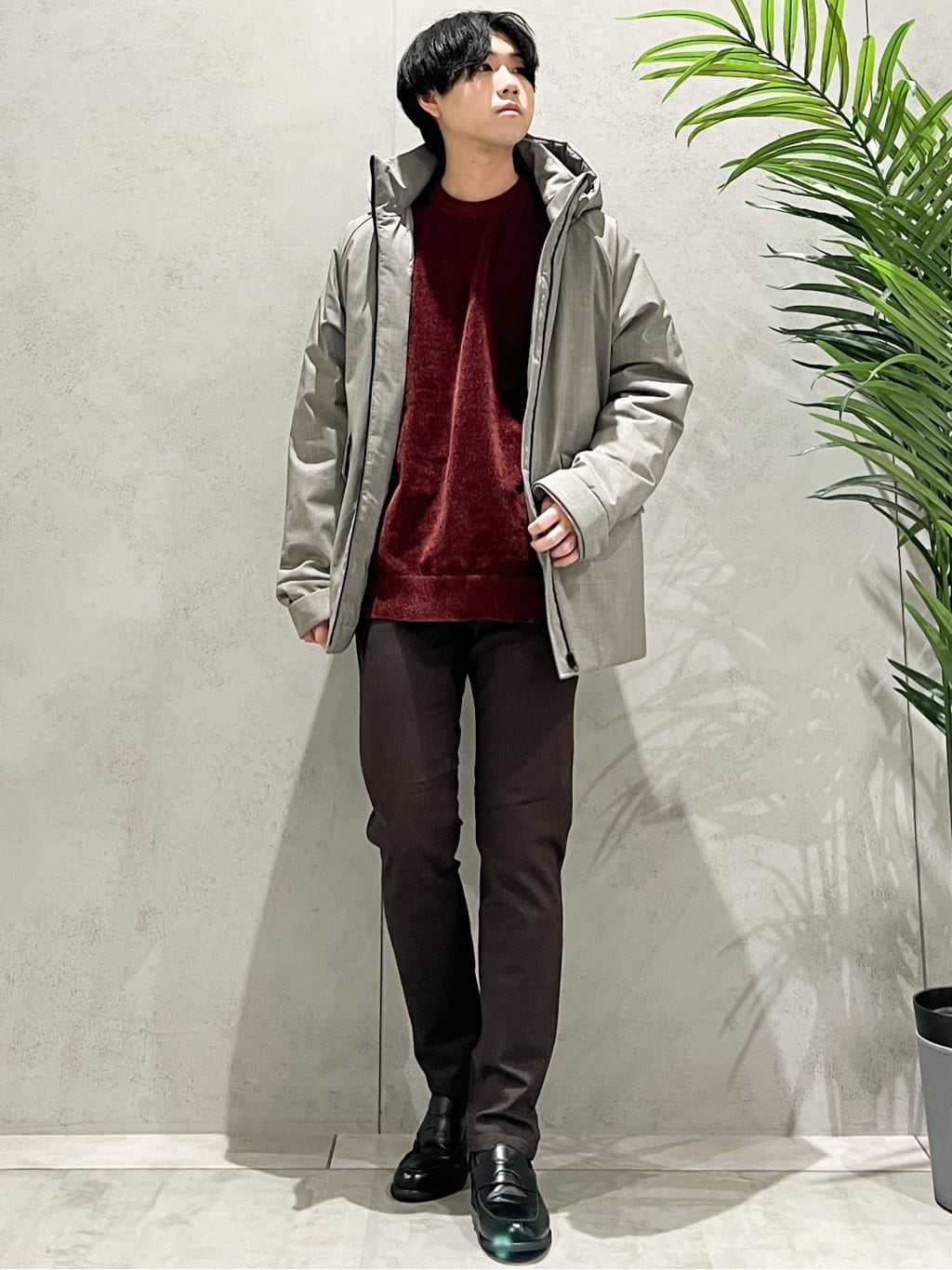 SHI-MAさんの「THE SHOP TK｜【軽くて、暖かい】SORONA／ソロナ 中綿ブルゾン 防風/軽量/洗濯機OK/フード脱着可」を使ったコーディネート