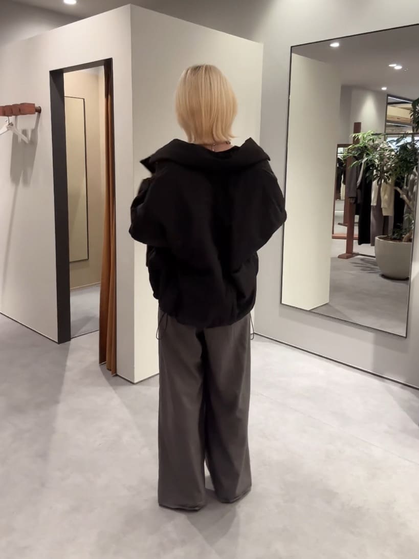 𝕒𝕆𝕚さんの「INDIVI｜センタータックメランジワイドパンツ」を使ったコーディネート