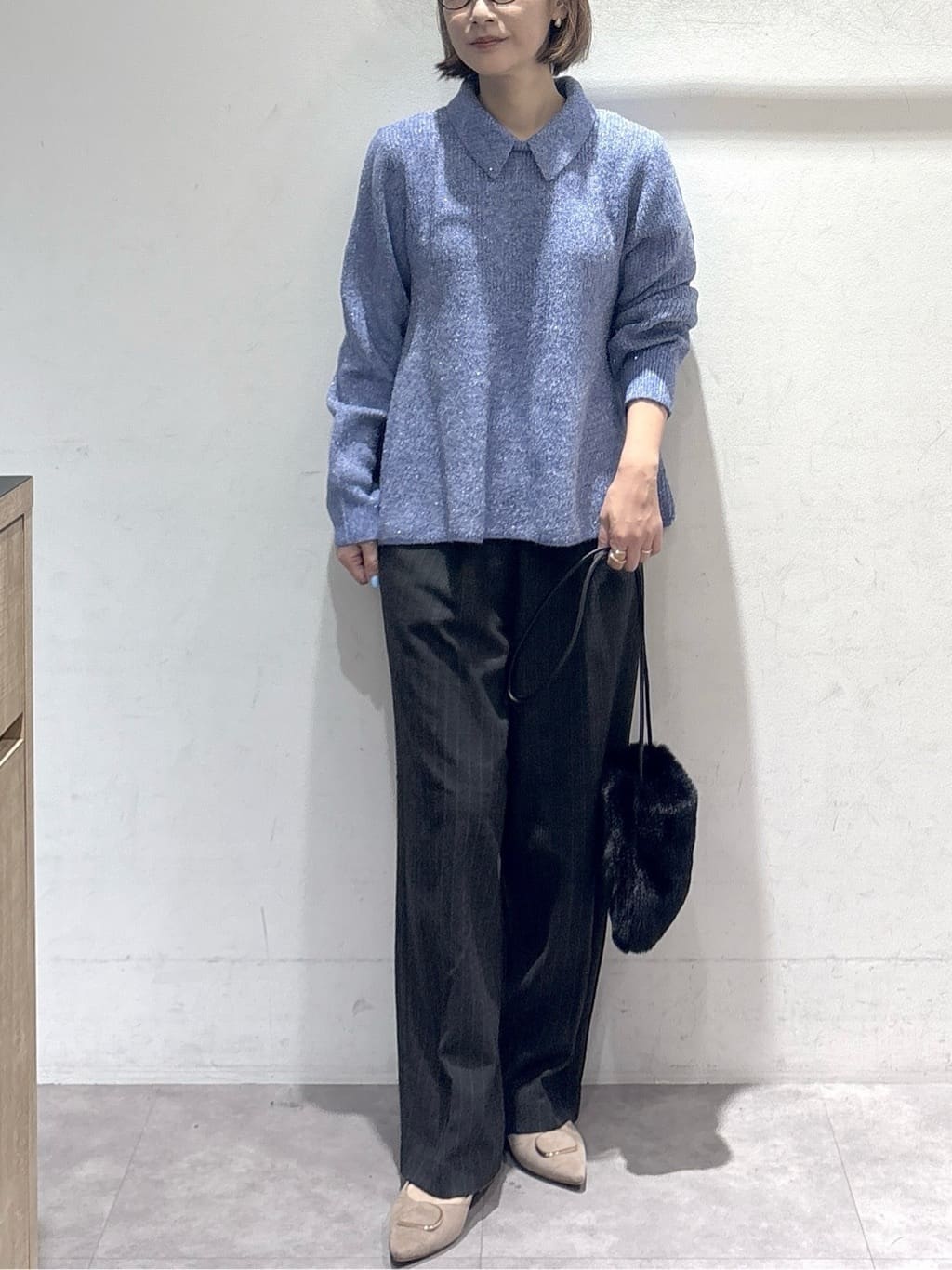 たけねぇさんの「OPAQUE.CLIP｜スパンコールラメ衿2WAYペプラムニット【洗濯機OK】」を使ったコーディネート