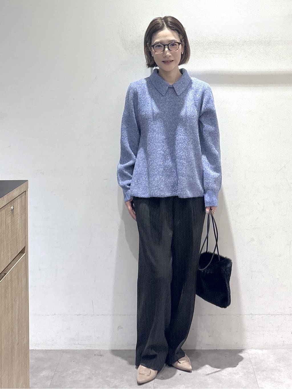 たけねぇさんの「OPAQUE.CLIP｜スパンコールラメ衿2WAYペプラムニット【洗濯機OK】」を使ったコーディネート