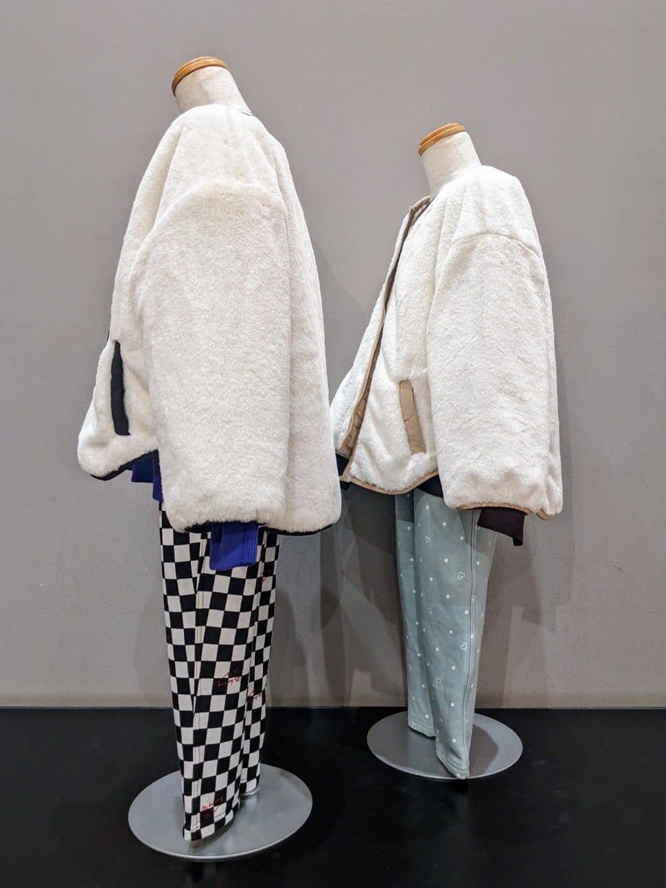 vacheさんの「SHOO･LA･RUE｜【100-150cm/撥水】キルト&times;ファーリバーシブルブルゾン」を使ったコーディネート