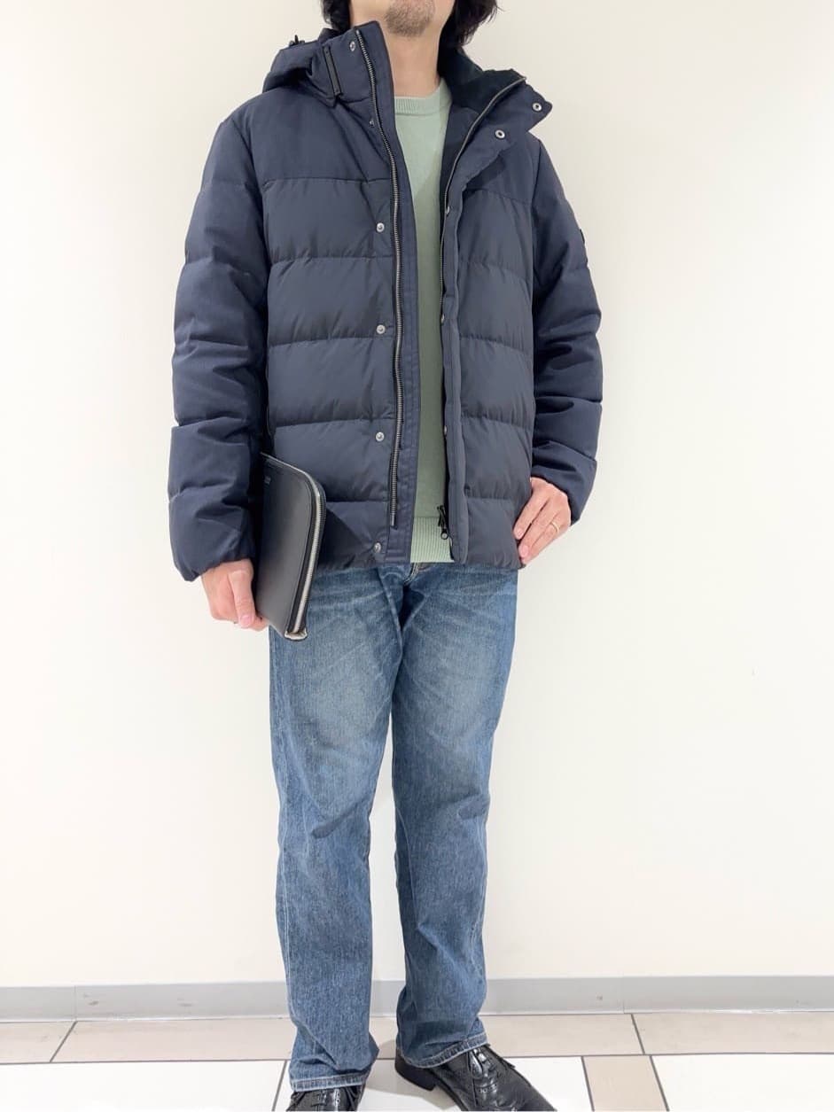 及川さんの「TAKEO KIKUCHI｜カラーコンビ ダウンブルゾン」を使ったコーディネート