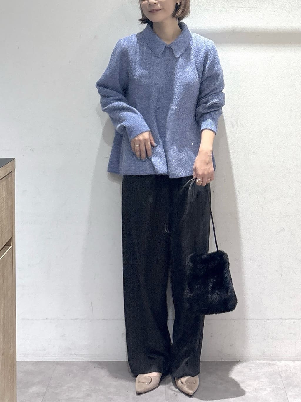 たけねぇさんの「OPAQUE.CLIP｜スパンコールラメ衿2WAYペプラムニット【洗濯機OK】」を使ったコーディネート