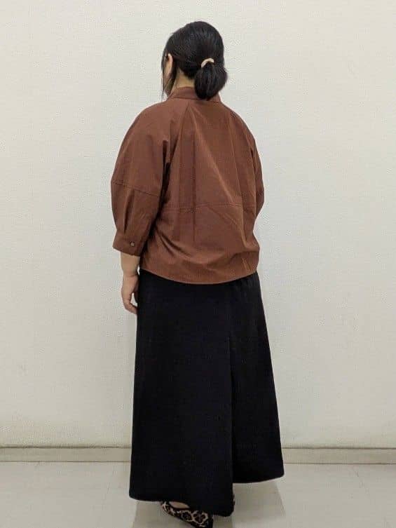 ぽんさんの「OPAQUE.CLIP｜切替フォルムシャツ【洗濯機洗い可】」を使ったコーディネート