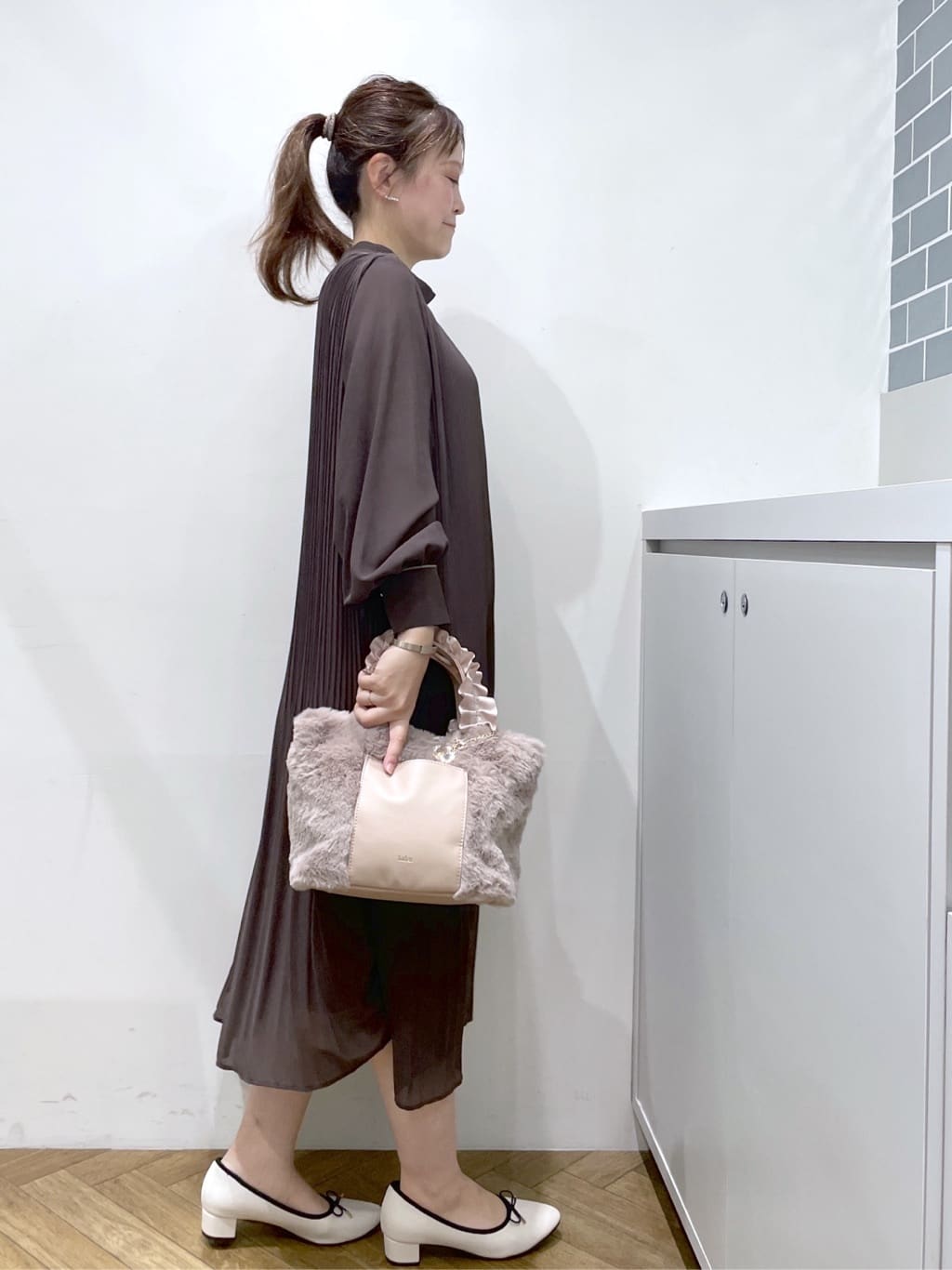Junさんの「index｜《5色展開／S-3Lサイズ》プリーツフレアワンピース【洗濯機OK／防シワ】」を使ったコーディネート