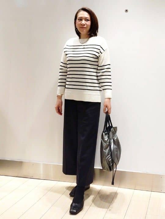⭐︎m.peatchan⭐︎さんの「Reflect｜【腰周りすっきり◎】ワイドクロップドパンツ」を使ったコーディネート