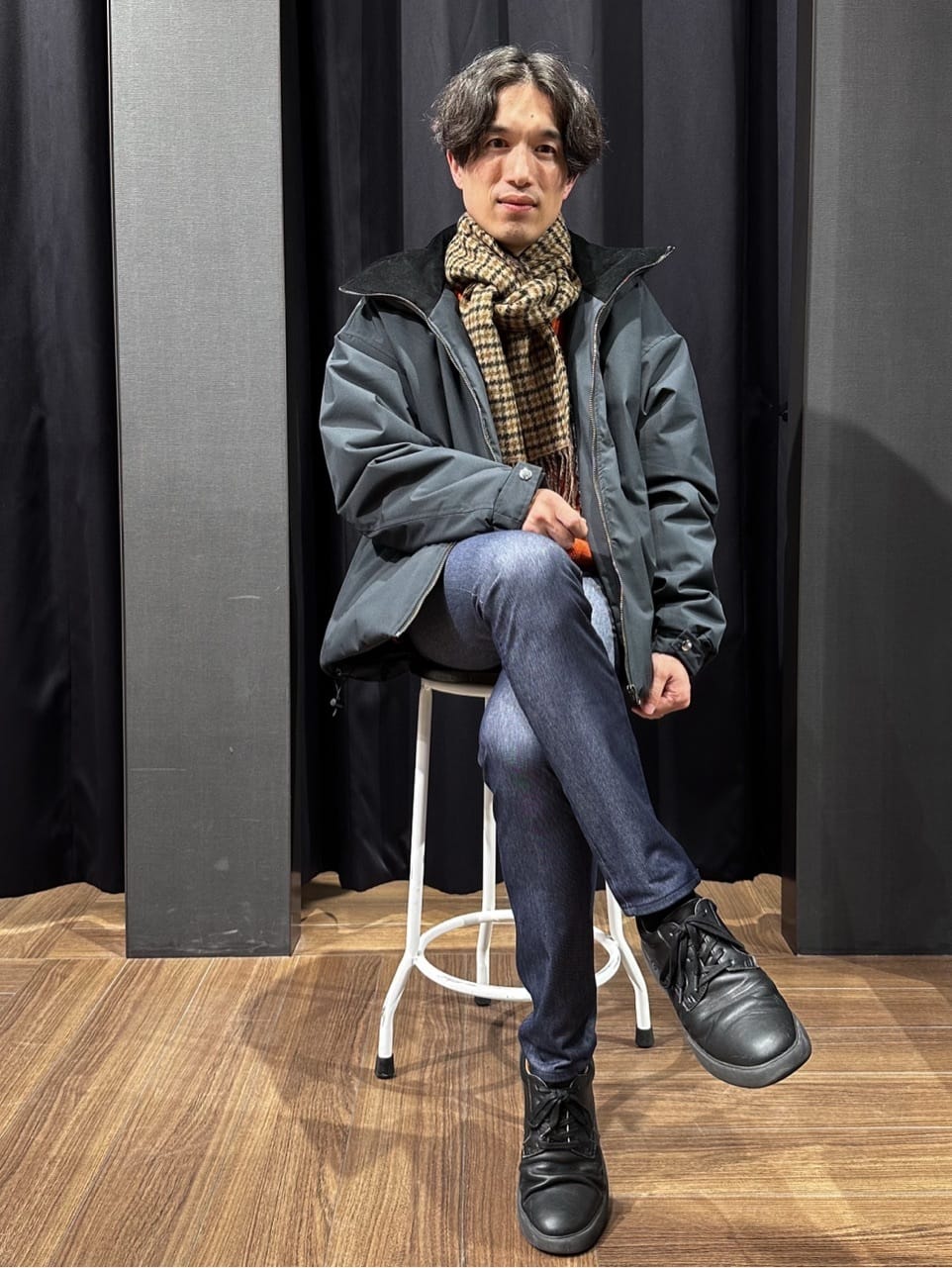 tomoyaさんの「THE SHOP TK｜【大人の上品カジュアルを叶える】ハグするニット 洗濯機OK／6色展開」を使ったコーディネート