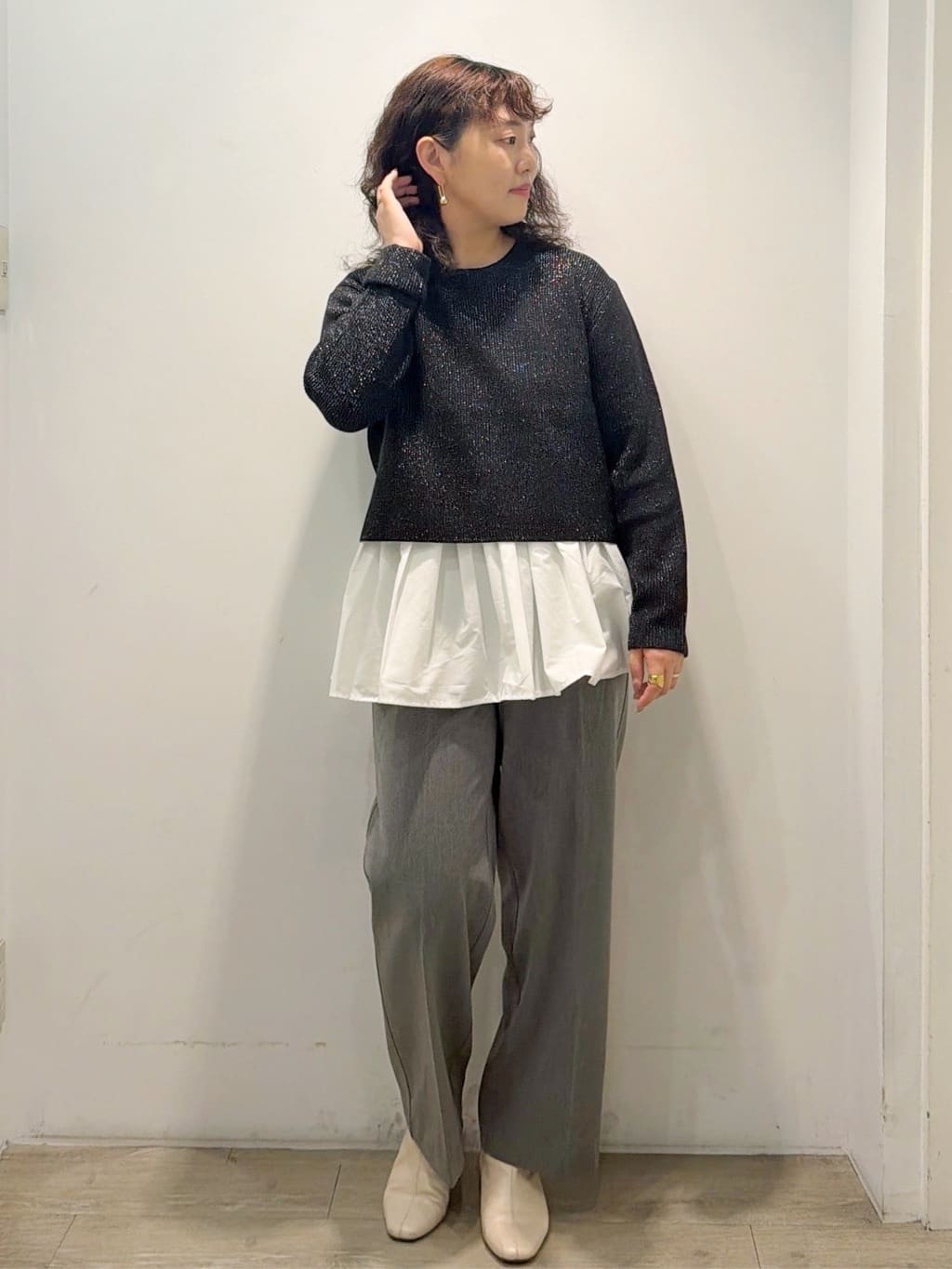 sumicaさんの「OPAQUE.CLIP｜《ツインセット》ショートラメニット&times;フレアタンクトップ【洗濯機OK】」を使ったコーディネート