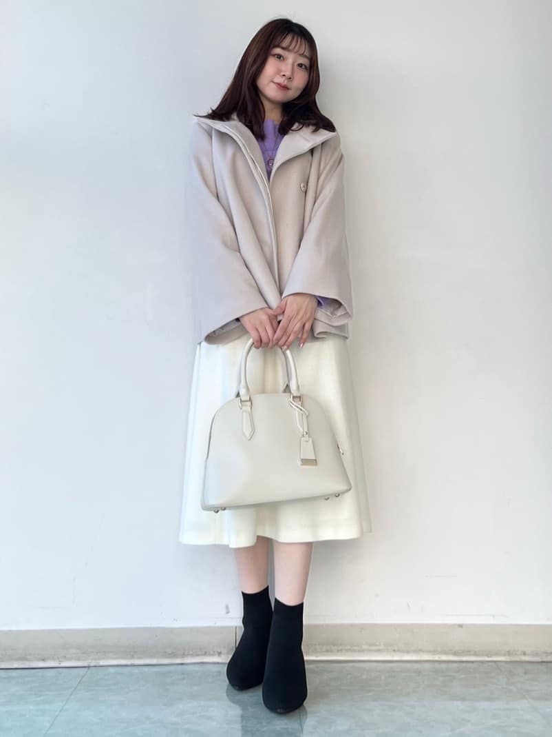 KAHOさんの「UNTITLED｜【きれいめ/洗える】ラメ入りワイドボートネックニット」を使ったコーディネート