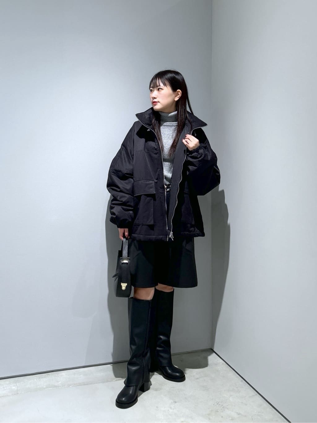 Renoさんの「INDIVI｜【MILLELA FIRENZE】ショルダームーンバッグ」を使ったコーディネート