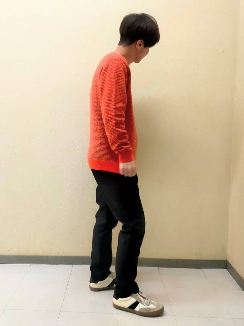 nerさんの「TAKEO KIKUCHI｜メランジ ニットプルオーバー」を使ったコーディネート