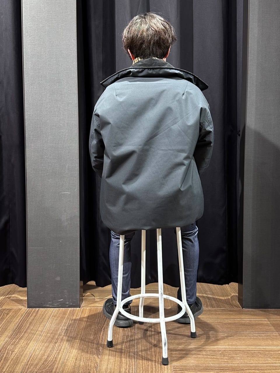 tomoyaさんの「THE SHOP TK｜【大人の上品カジュアルを叶える】ハグするニット 洗濯機OK／6色展開」を使ったコーディネート