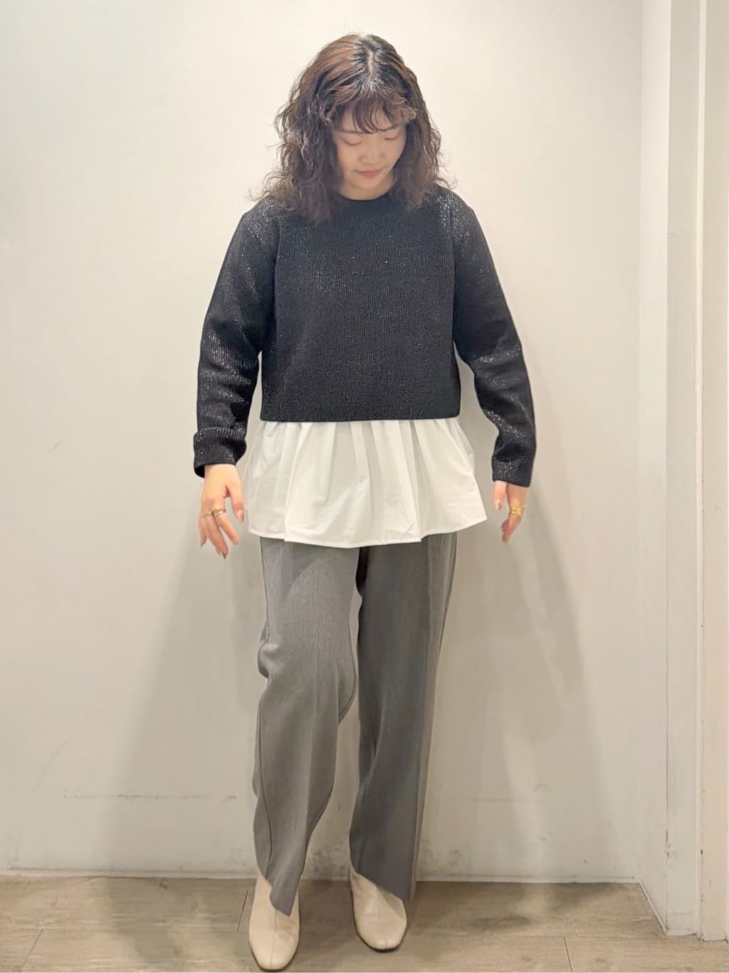 sumicaさんの「OPAQUE.CLIP｜《ツインセット》ショートラメニット&times;フレアタンクトップ【洗濯機OK】」を使ったコーディネート