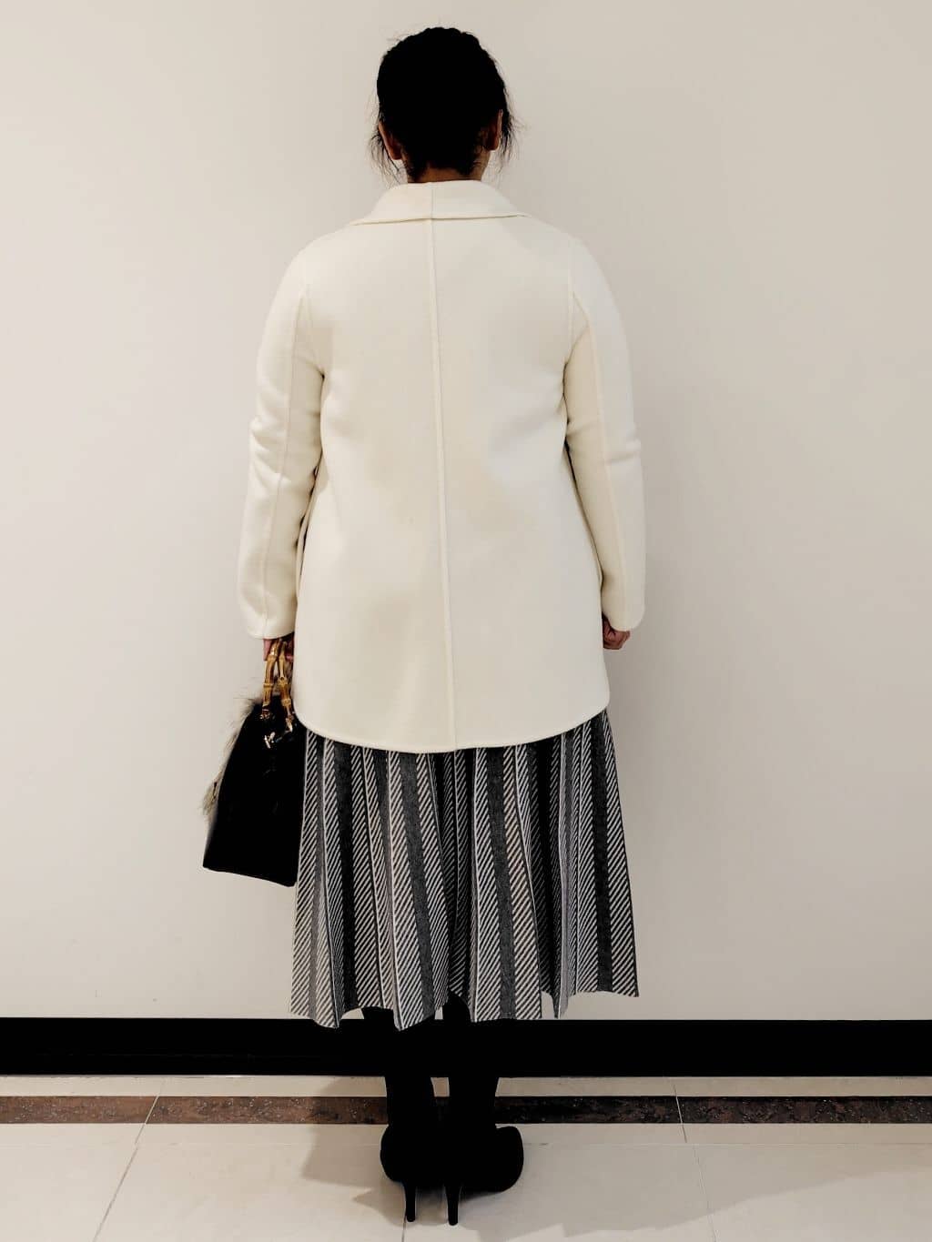 FMさんの「COUP DE CHANCE｜【リバー仕立て／裏地無し】軽く羽織れるウールリバーコート」を使ったコーディネート