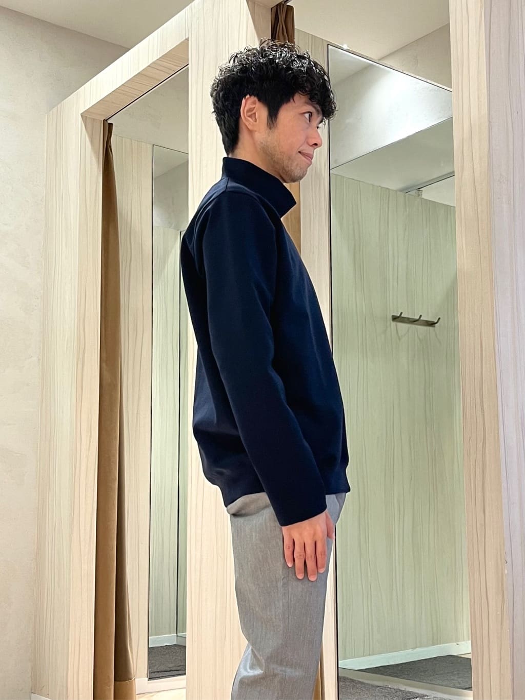URAさんの「TAKEO KIKUCHI｜【Sサイズ～】ウォーム ミラノリブ オフネック プルオーバー」を使ったコーディネート