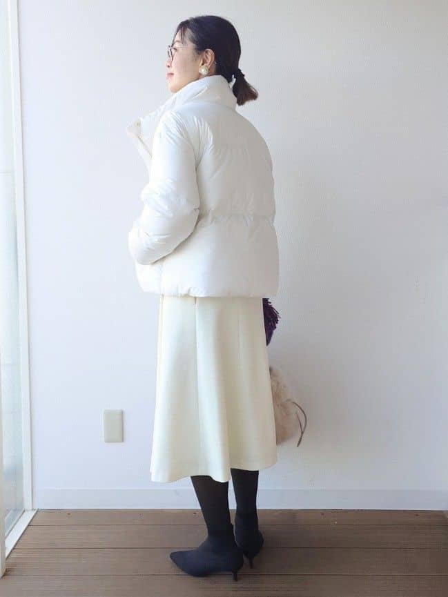 MUTSUKOさんの「UNTITLED｜【トレンド/撥水機能/防寒】ショートダウンコート」を使ったコーディネート