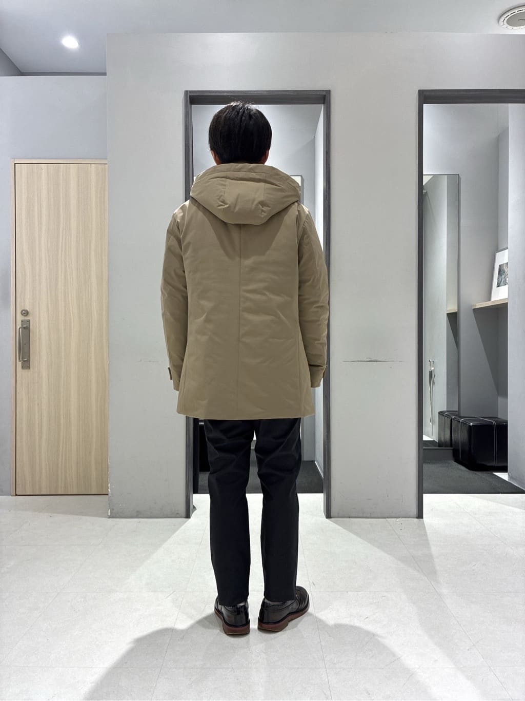 わいずみさんの「TAKEO KIKUCHI｜【Air Palette Knit】ワンポイント カラーニット プルオーバー」を使ったコーディネート