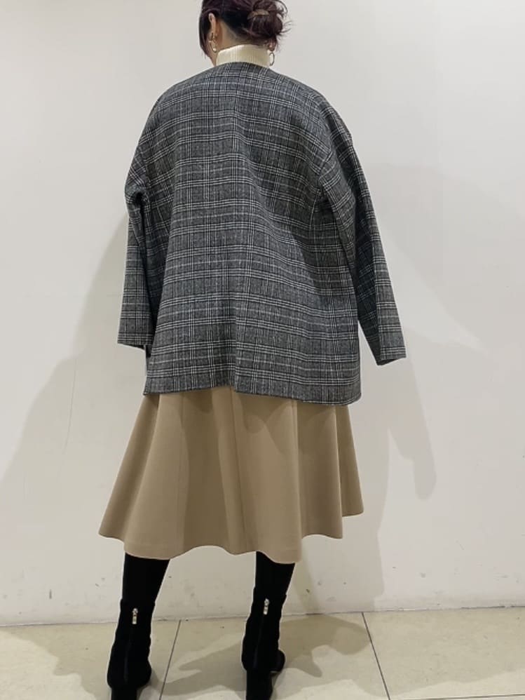 watanabeさんの「UNTITLED｜【ミディ丈/軽やか】セミラグランリバー コート」を使ったコーディネート