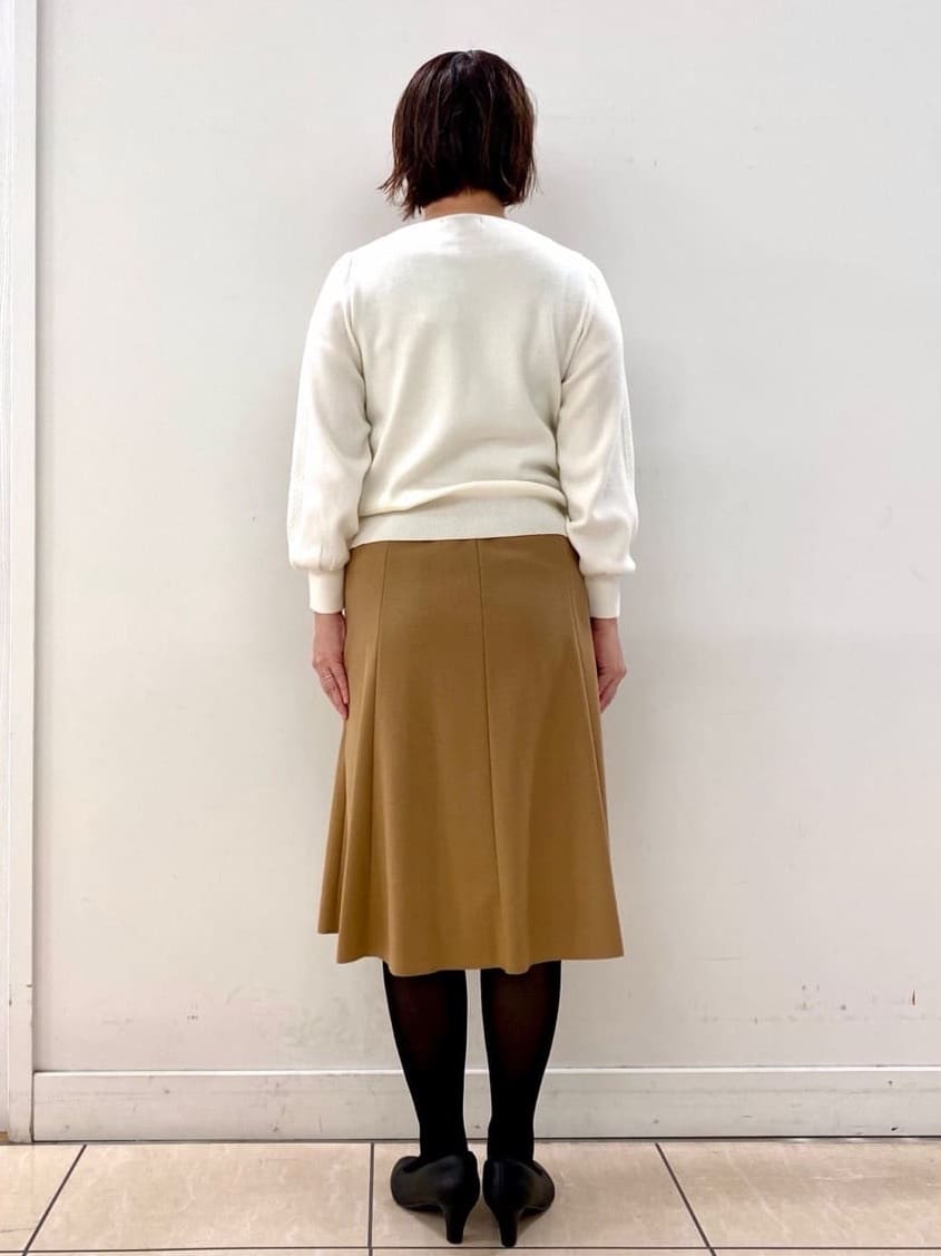 ksmさんの「Reflect｜【選べる5色◎】フレアフリュイドスカート」を使ったコーディネート