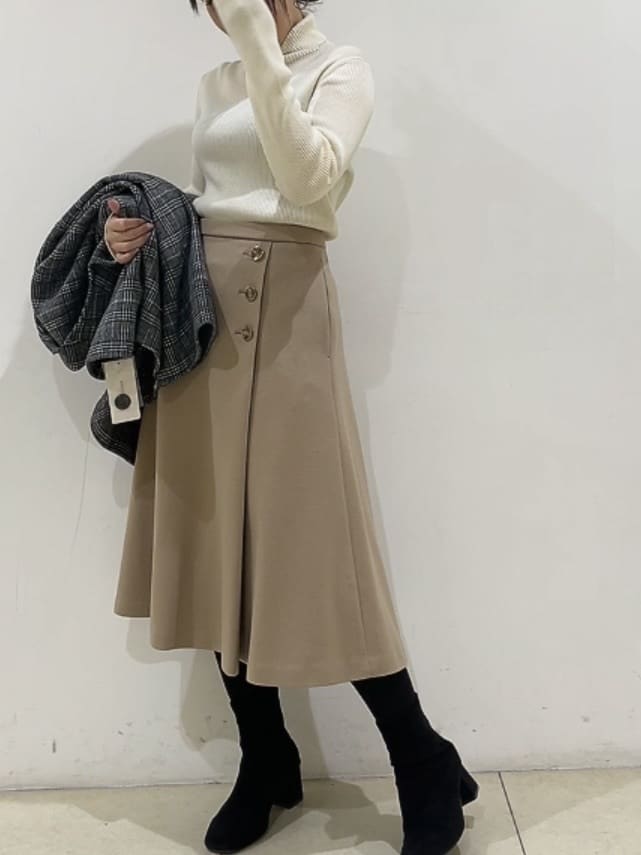 watanabeさんの「UNTITLED｜【ミディ丈/軽やか】セミラグランリバー コート」を使ったコーディネート