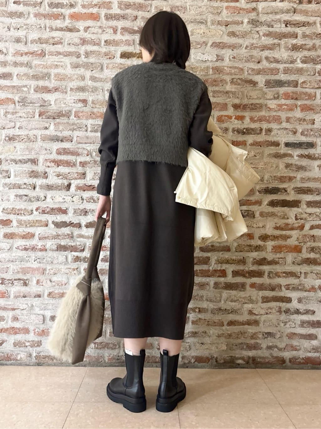 しばさんの「THE SHOP TK｜【ぎゅっとされているような暖かさ】撥水中綿ブルゾン」を使ったコーディネート