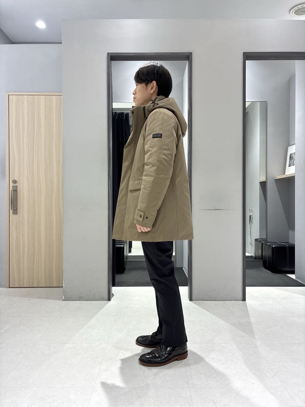 わいずみさんの「TAKEO KIKUCHI｜【Air Palette Knit】ワンポイント カラーニット プルオーバー」を使ったコーディネート