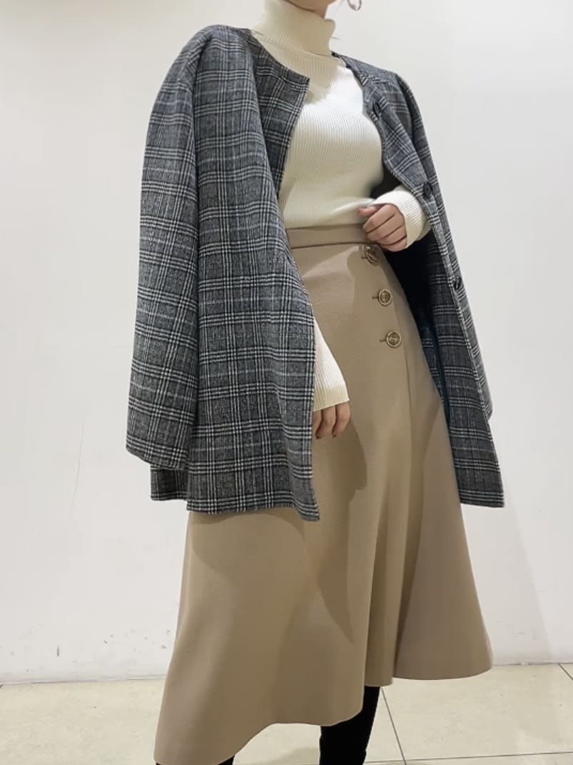 watanabeさんの「UNTITLED｜【ミディ丈/軽やか】セミラグランリバー コート」を使ったコーディネート