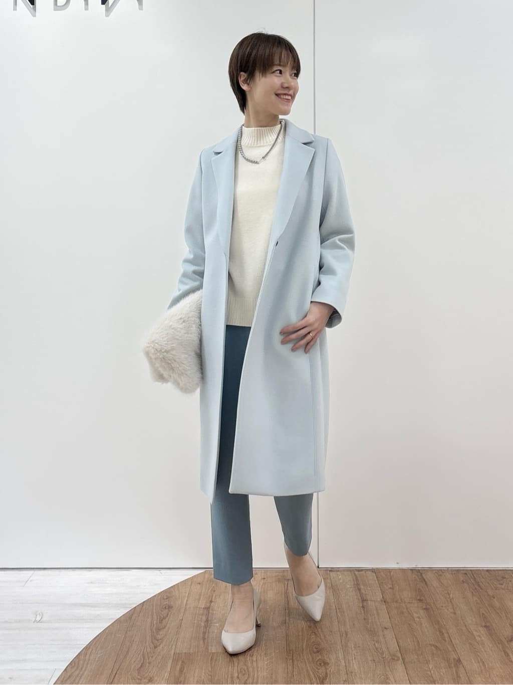 kanaeさんの「INDIVI｜【冬ニット人気NO．1！／カシミヤ混】ミドルゲージハイネックニット」を使ったコーディネート