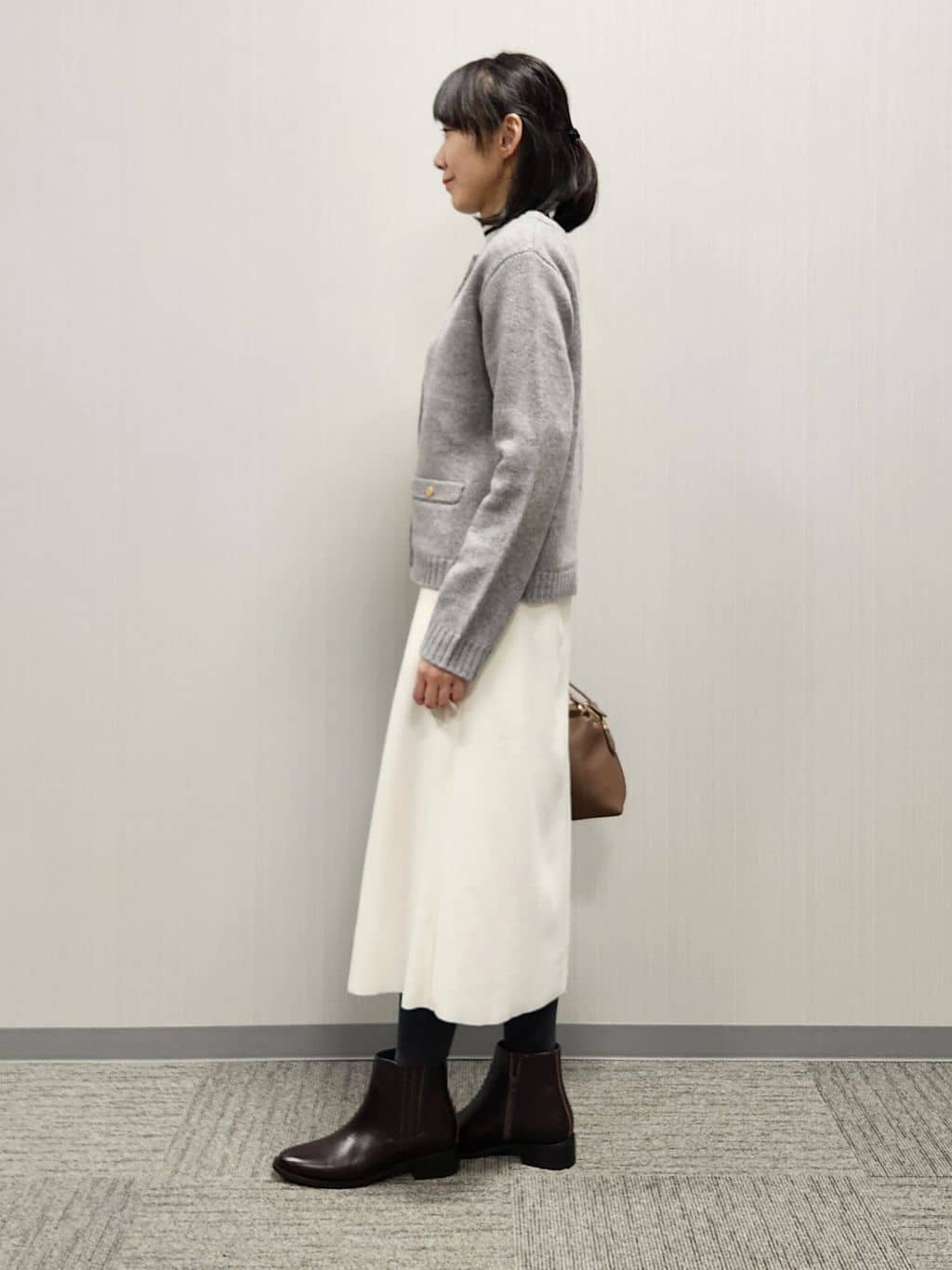 naraさんの「Dessin｜ウールカシミヤカーディガン」を使ったコーディネート
