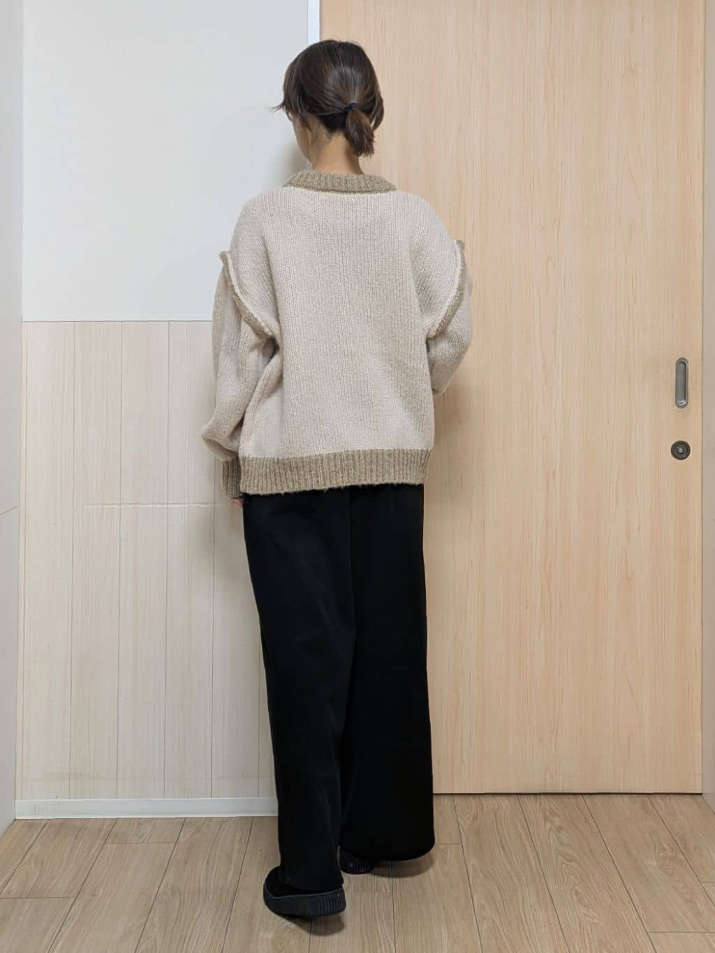 YuAさんの「SHOO･LA･RUE｜【S-LL】配色デザインがポイント ざっくり編みゆるニット」を使ったコーディネート
