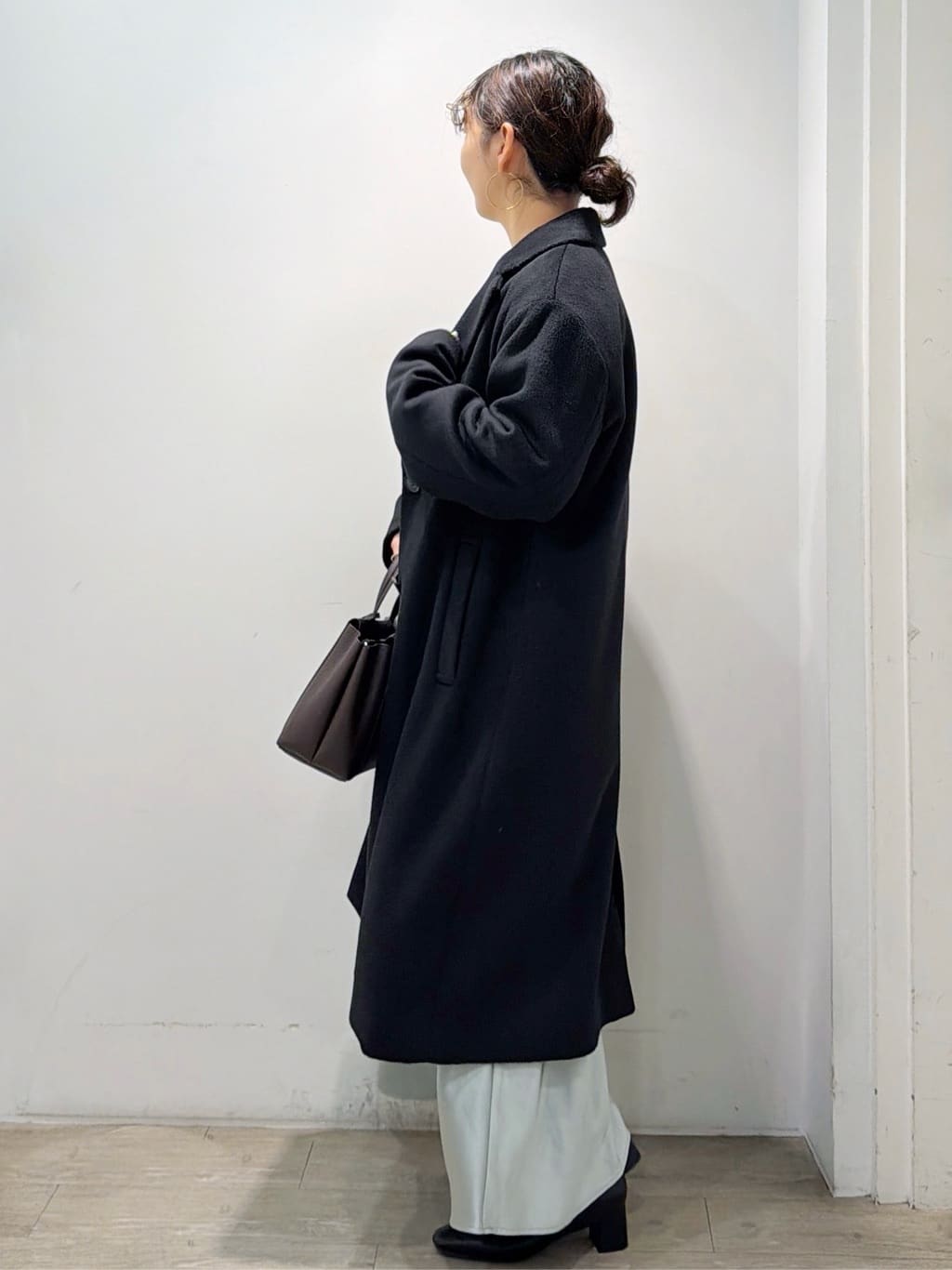 sumicaさんの「OPAQUE.CLIP｜カシミヤブレンドウールチェスターコート」を使ったコーディネート