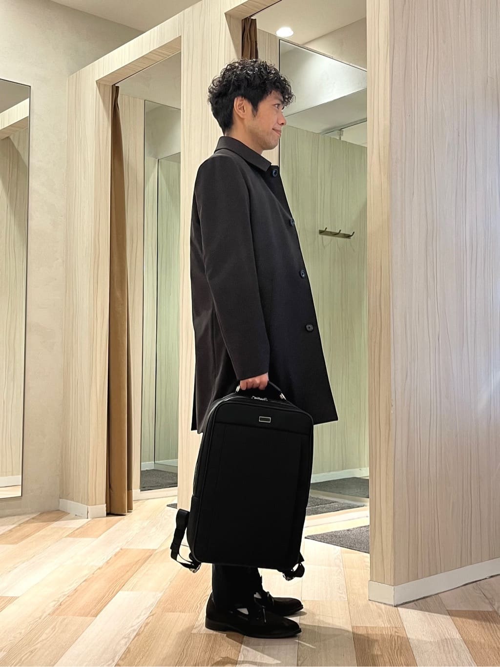 URAさんの「TAKEO KIKUCHI｜【ダウンライナー付き】メランジ ステンカラー コート」を使ったコーディネート