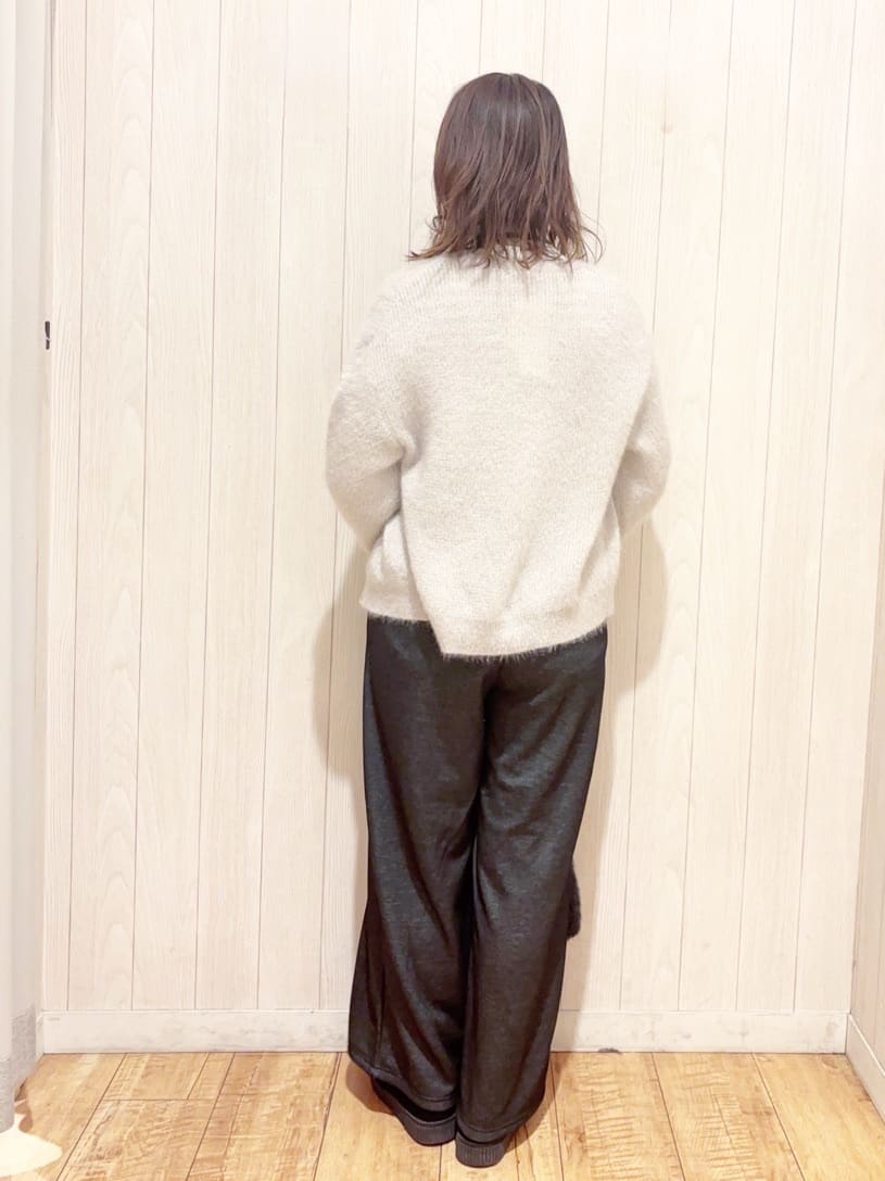 あいこさんの「SHOO･LA･RUE｜【高レビュー】デニム見え 裏起毛ワイドパンツ」を使ったコーディネート