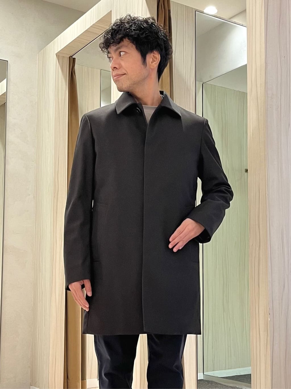 URAさんの「TAKEO KIKUCHI｜【ダウンライナー付き】メランジ ステンカラー コート」を使ったコーディネート