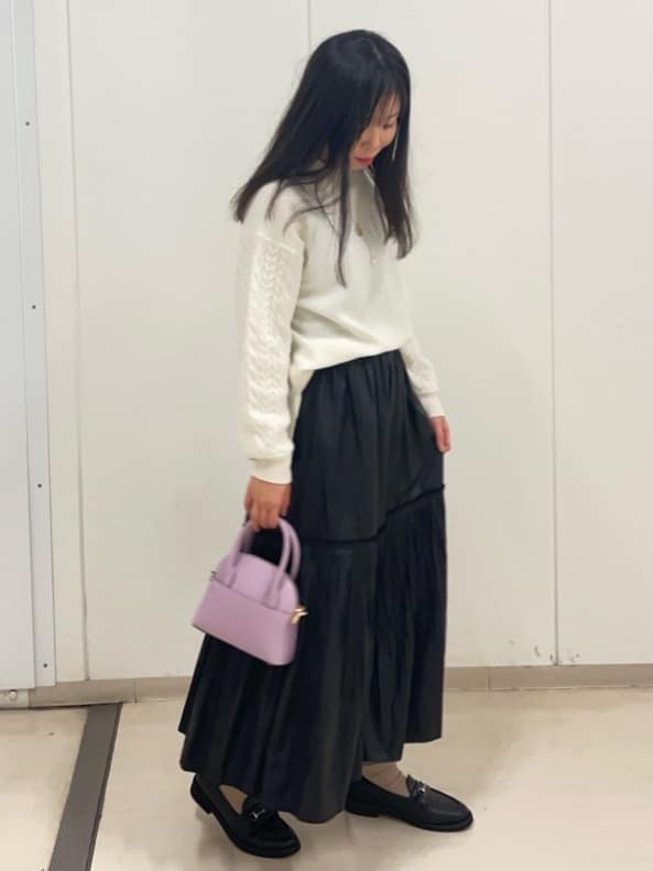 Rihoさんの「Reflect｜【腰周りすっきり◎】プリーツギャザースカート」を使ったコーディネート