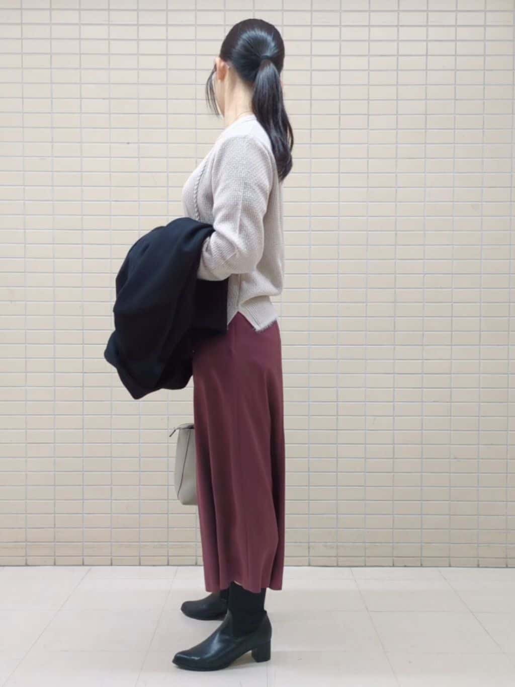 ひまりさんの「Reflect｜【SS-4Lサイズ／衿が顔に当たらない◎】スタンドネックミドルコート」を使ったコーディネート