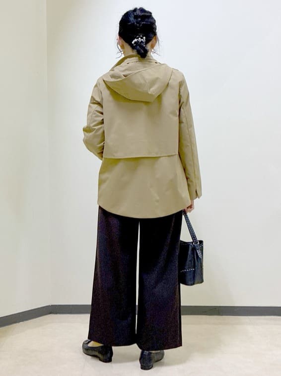  beni_gingerさんの「Reflect｜【すっきり見え／フード取り外し可／通勤におすすめ◎】ライティアウター」を使ったコーディネート