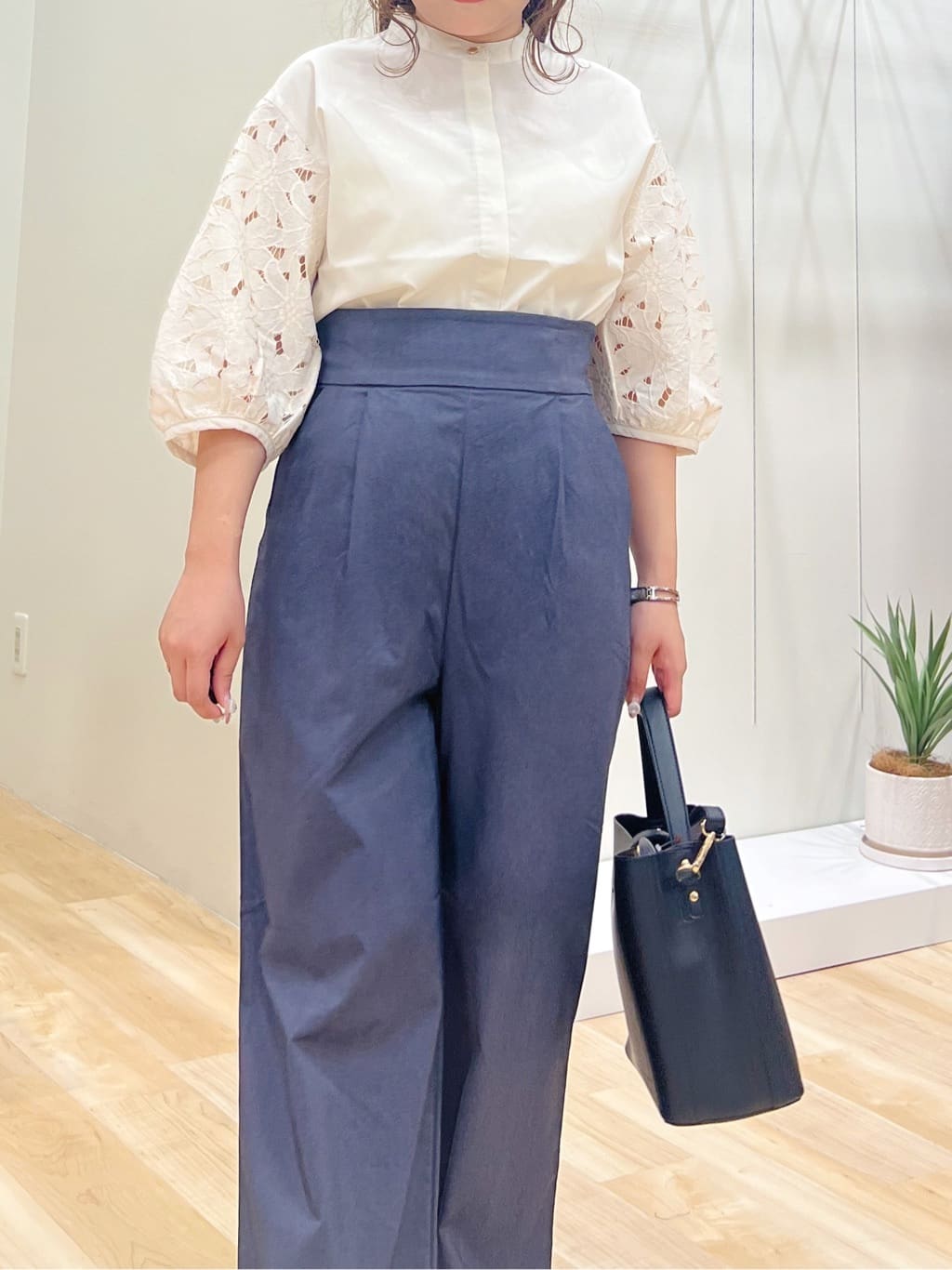 みことさんの「grove｜【2WAY】ハイパーストレッチストラップパンツ」を使ったコーディネート