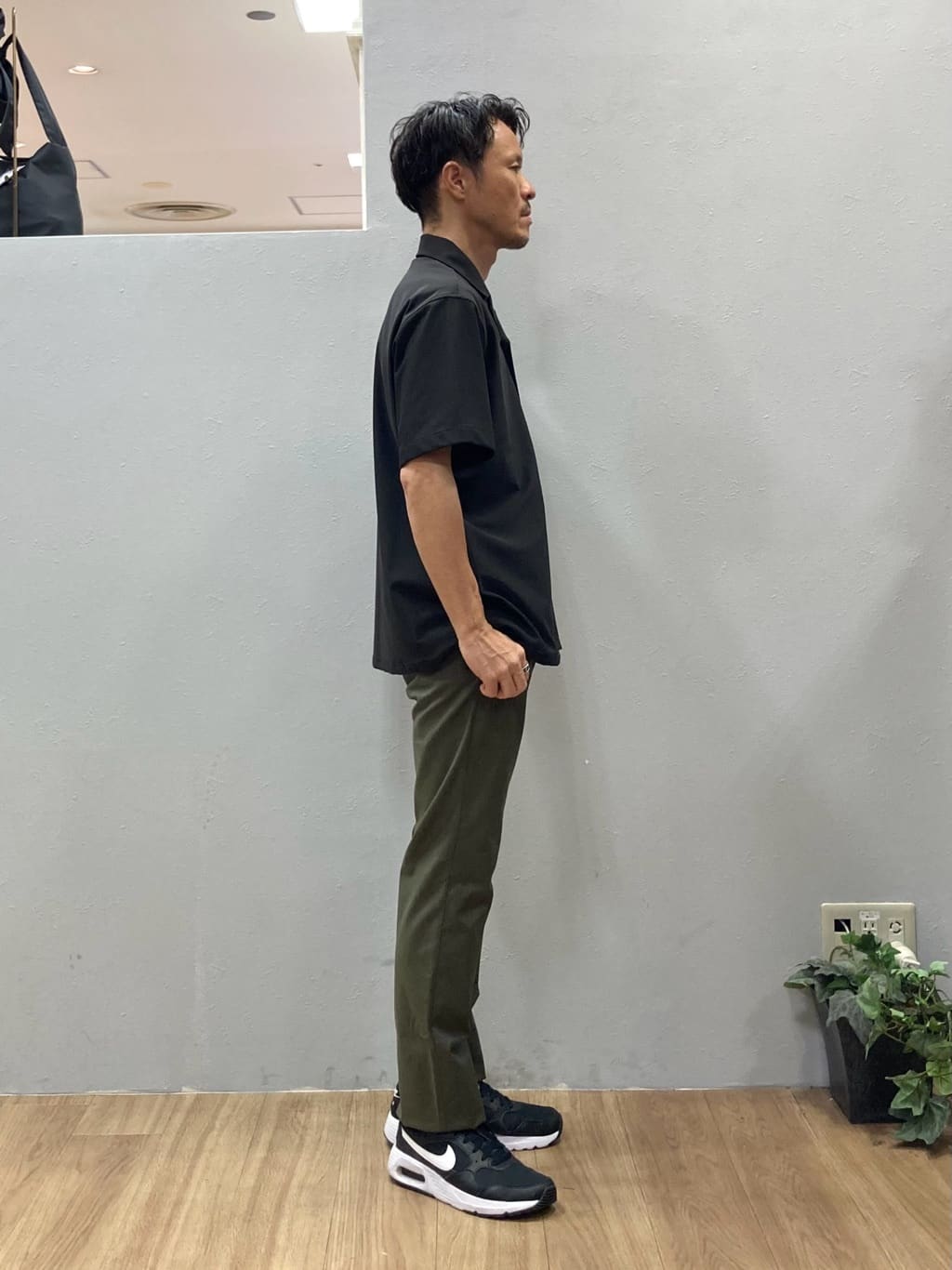 シュンさんの「TAKEO KIKUCHI｜【COOL CITY WEAR】エアートール オープンカラーシャツ /接触冷感・通気性」を使ったコーディネート