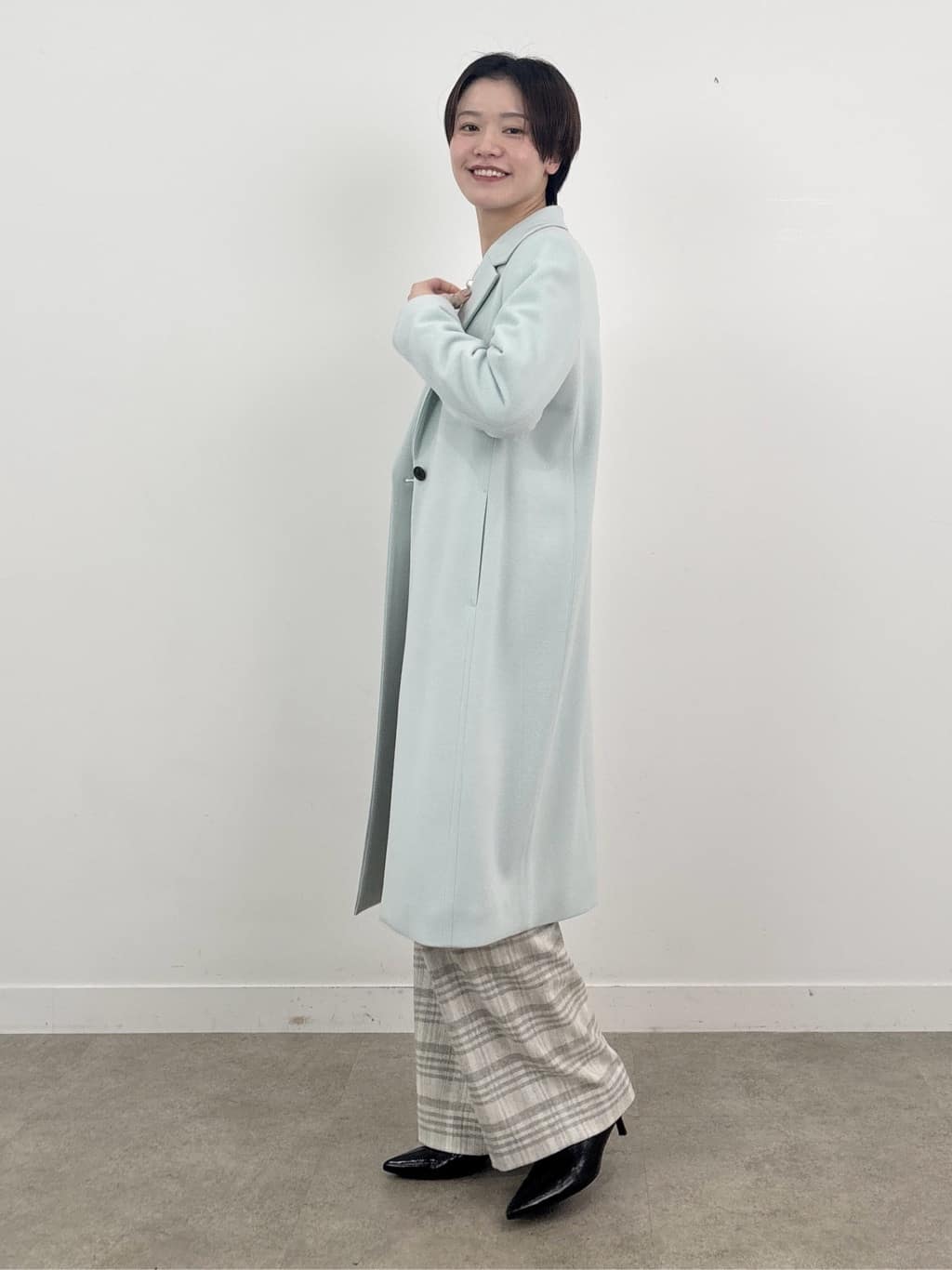 kanaeさんの「INDIVI｜【ミニブークレ素材】ジャケットライクカーディガン」を使ったコーディネート