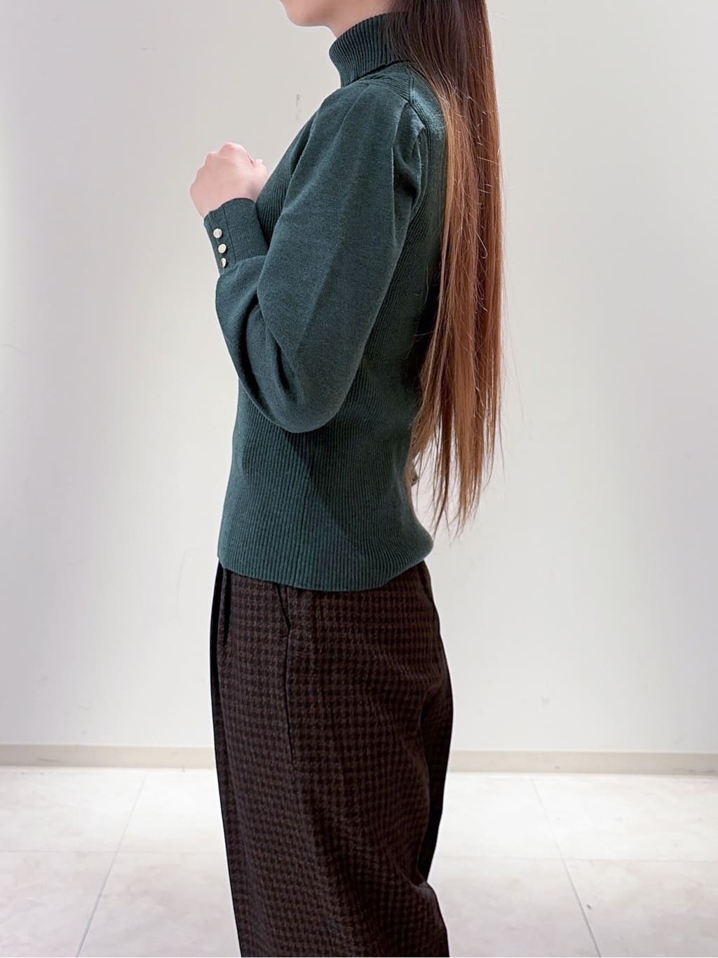 yurinaさんの「index｜カルゼツイードストレッチワイドパンツ【洗濯機OK／防シワ／イージーアイロン／抗ピル】」を使ったコーディネート