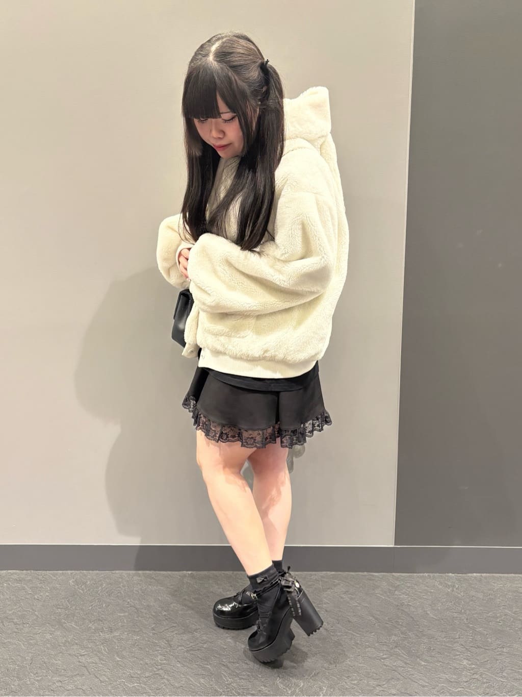 ひなさんの「ESPERANZA｜4色展開リボン付きソックス」を使ったコーディネート