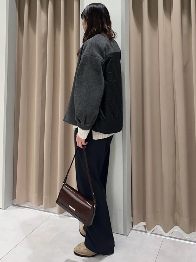 cottonさんの「THE SHOP TK｜前後で印象が変わる ドッキングノーカラージャケット」を使ったコーディネート