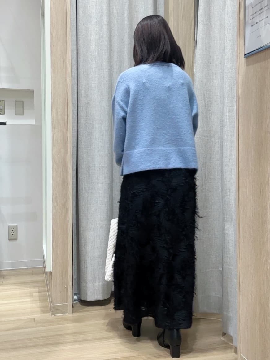Fumikaさんの「grove｜【洗える】レイヤードにもおすすめ！サイド釦ニット」を使ったコーディネート
